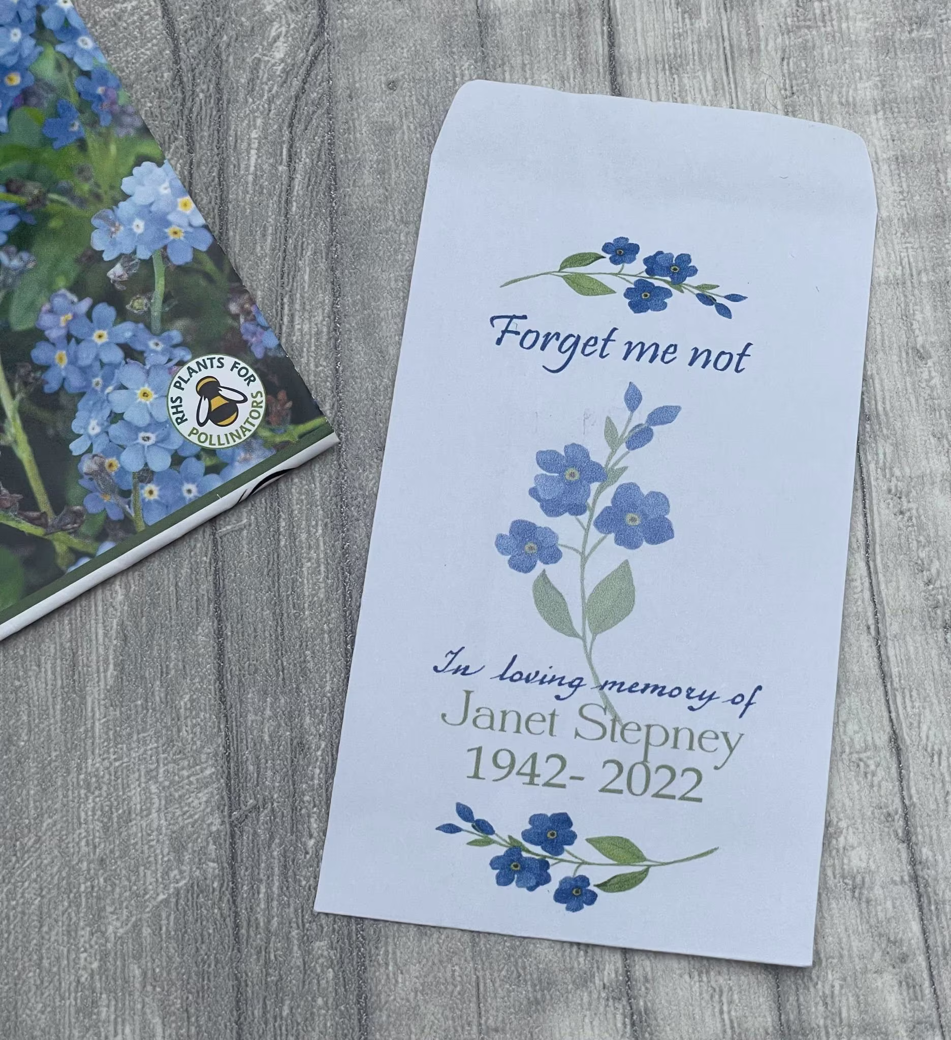 Personalised in Loving Memory Seed Packets, Remembrance Funeral Favours, Forget Me Not Packs