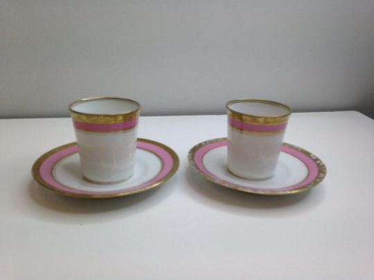 Vintage Noritake Pair Of White & Pink With Gilt Edge Tumblers/Coffee Cans Espresso Cups Saucers - Pretty Pattern in Good Condition