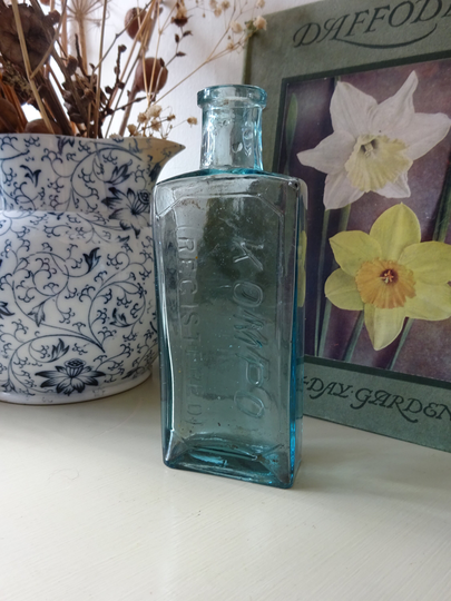 Victorian Aqua Kompo Medicine Bottle. Embossed Antique Flu, Cold, Cough Cure Bottle, Bud Vase, Vintage Bottles, Old Chemist Bottle