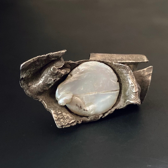Raw Organic Pearl Statement Ring - Oxidized Silver Sterling & Jewelry Avant Garde Adjustable