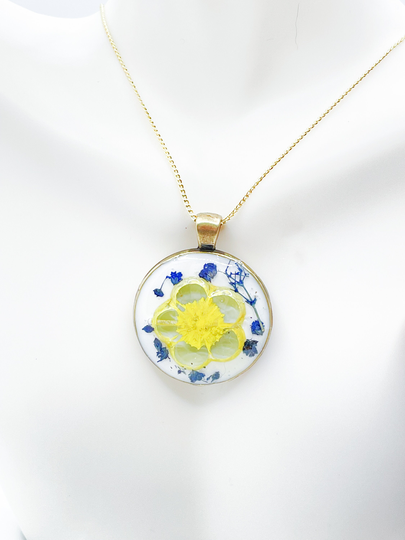 Hibiscus Surrounded Circle, Handmade, Resin, Czech Glass Bead, Blue, Necklace, 24 Inch Chain, Garden, Floral, Real Dried Flower, White