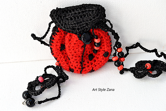 Medicine Bag Pouch Necklace, Necklace Stone Holder, Amulet Crystal Bag, Small/Crochet/Red Holder