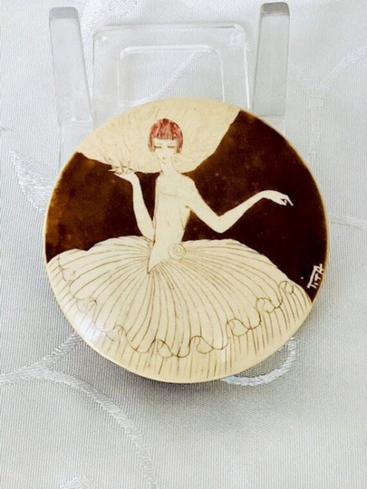 Fabulous Rare Art Deco 1920's Hand Painted Flapper Lady With Fan Bakelite Powder Compact Rouge Pot