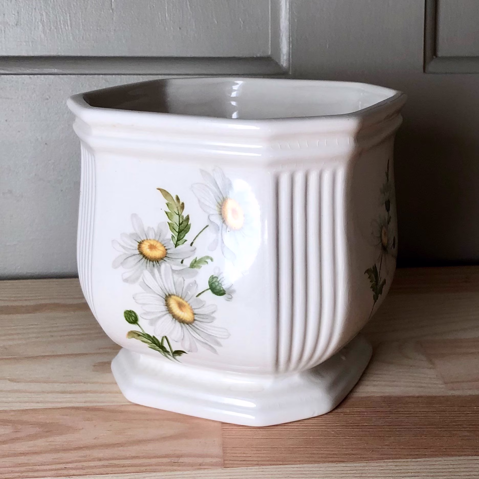Royal Winton Ironstone Planter