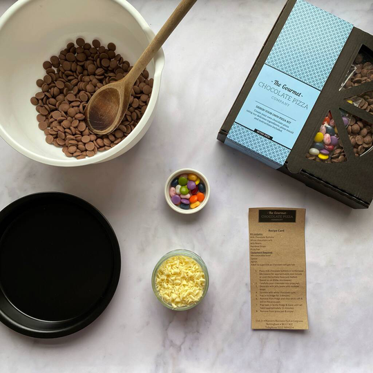 Make Your Own Chocolate Pizza Kit
