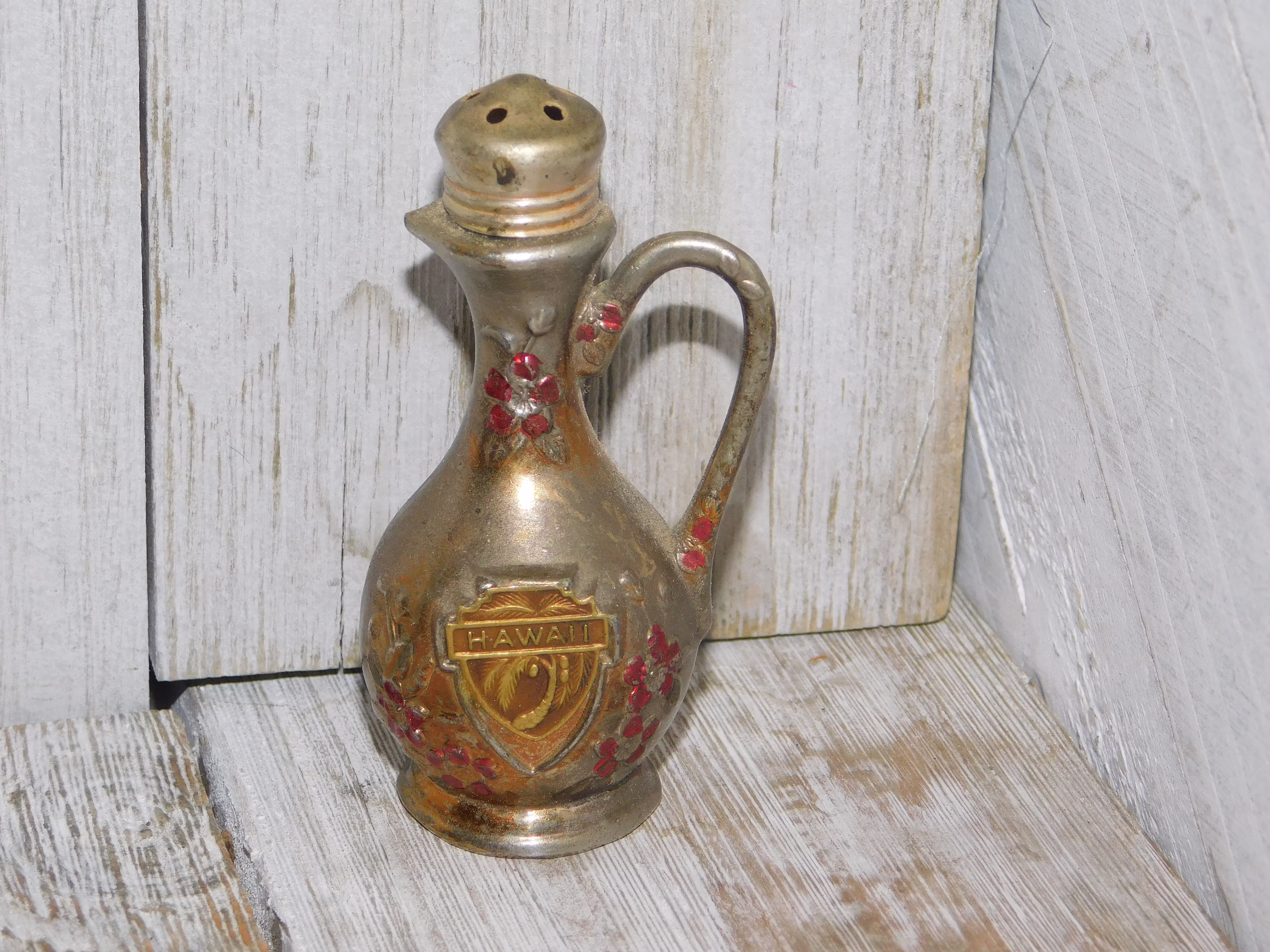 Vtg Small Hawaii Teapot Salt & Pepper Shaker, Collectable Vintage Home Decor, Prop, Daysgonebytreasures D