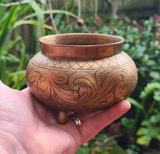 Vintage Brass Cauldron Planter Jardinere, Witches Cauldron, Witchcraft, Pagan, Wiccan