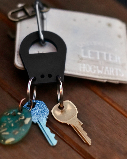D Ring 4 Key Organizer