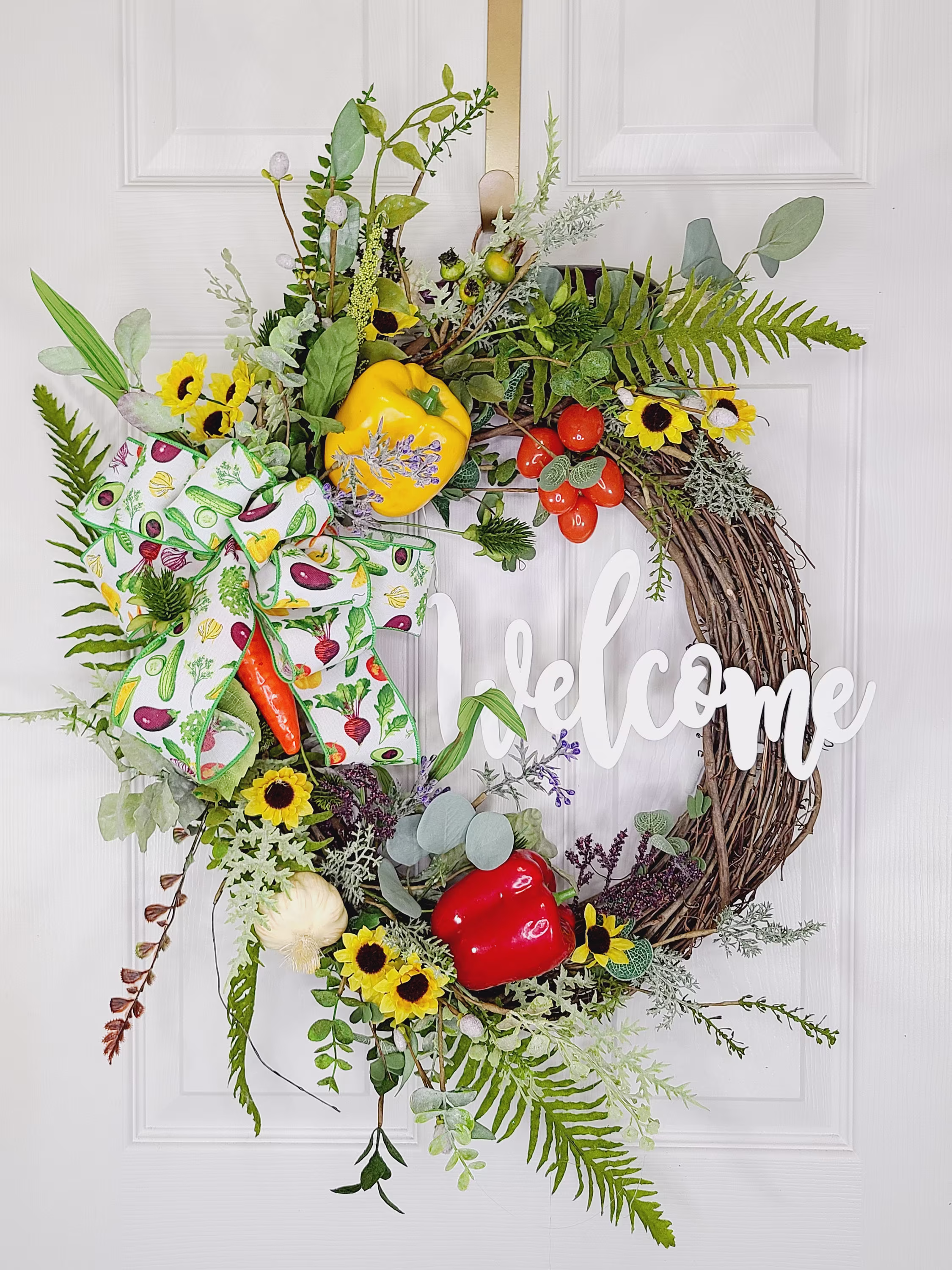 Kitchen Decor, Vegetable Grapevine Wreath, Front Door Decor