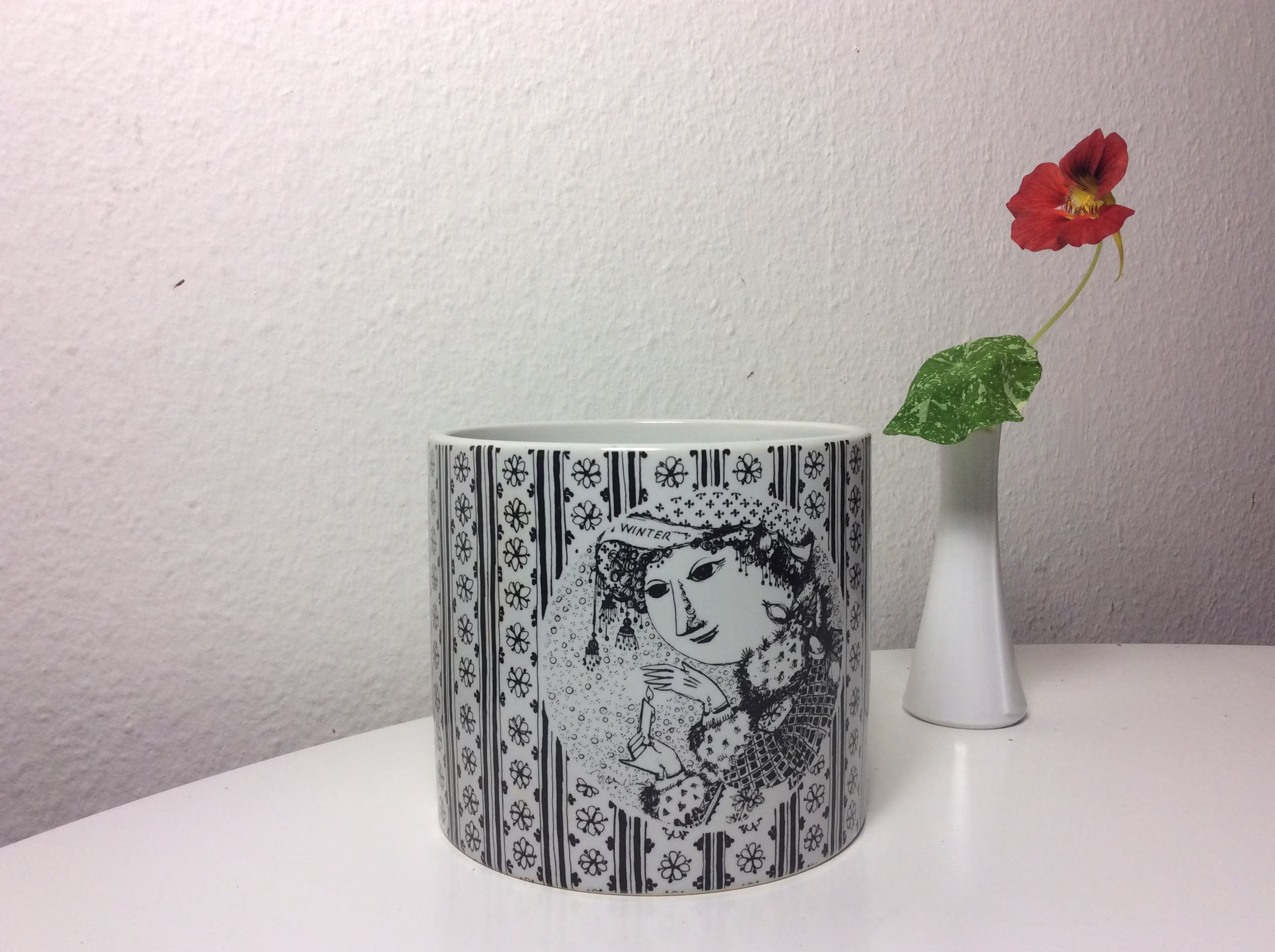 Rosenthal Bjorn Wiinblad Seasons Winter Plant Pot