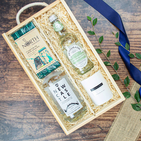 Newcastle Gin Box