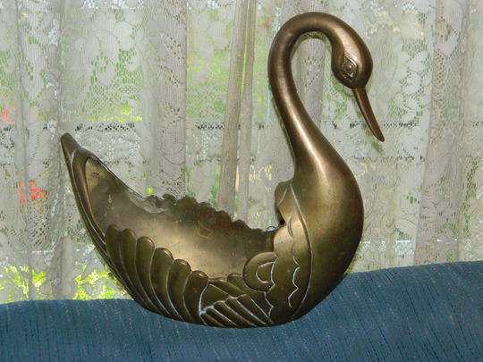 Vintage Large Brass Swan Planter Or Vase. A Nice & Heavy Solid For Real Or Artificial Plants Flowers. Mom Gift