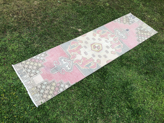 2x9 Vintage Runner, Turkish Hallway Rug, Pink Oushak Green Boho Entryway Runner Rustic Kitchen Rugs, Bedroom Rug 2'5"x8'7