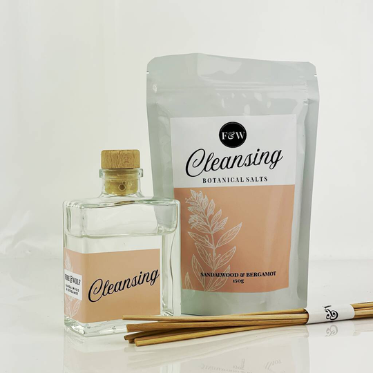 Sandalwood And Bergamot Reed Diffuser And Bath Salts