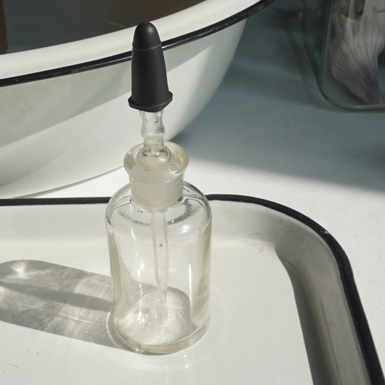 Apothecary Bottle/Pyrex Dropper Bottle With Ground Glass Stopper Very Old