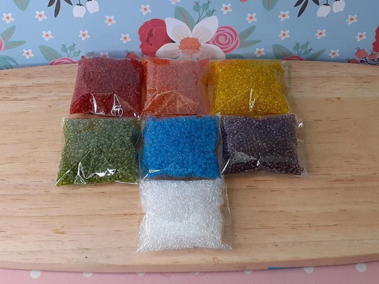 7x Bags Of Seed Beads, Glass Multi Coloured Small Frosted Beads 21-23G Per Bag