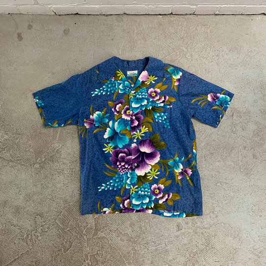 Hawaiian Shirt/Vintage Tiki Hawaii Floral Tropical
