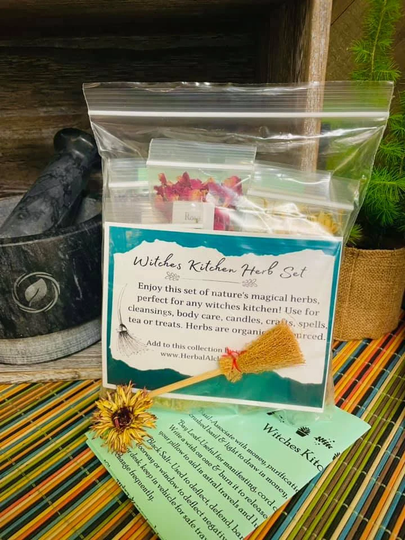 Witches Kitchen Herb Set Bay Leaves, Rose Petals, Lavender, Mugwort, Hibiscus, Chamomile, Green Sage, Nettle, Holy Basil, Peppermint, Salt