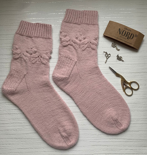 Hand Knitted Women's Wool Socks, Powder Pink, UK Size 5-6. Ladies Socks. Simple