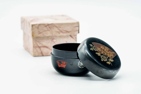 Japanese Natsume - Floral Painted Black Lacquered Matcha Tea Caddy 70Ml