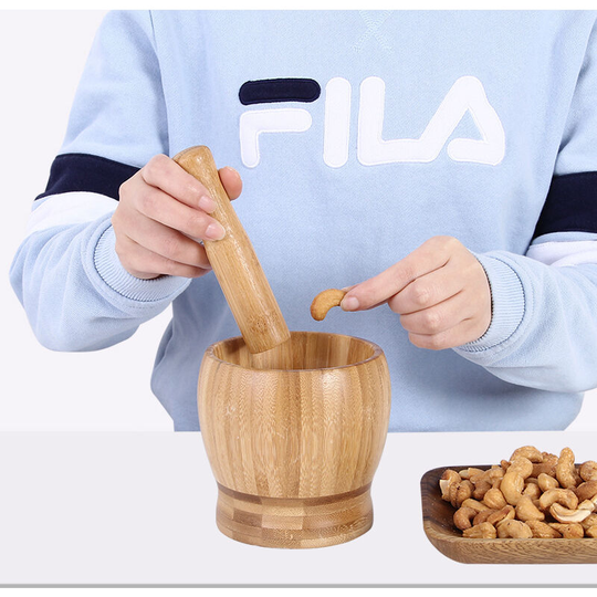 Bamboo mortar and pestle, garlic press, ginger grinder, spice grinding set