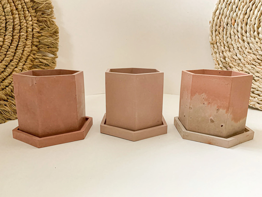 Concrete Pot With Tray