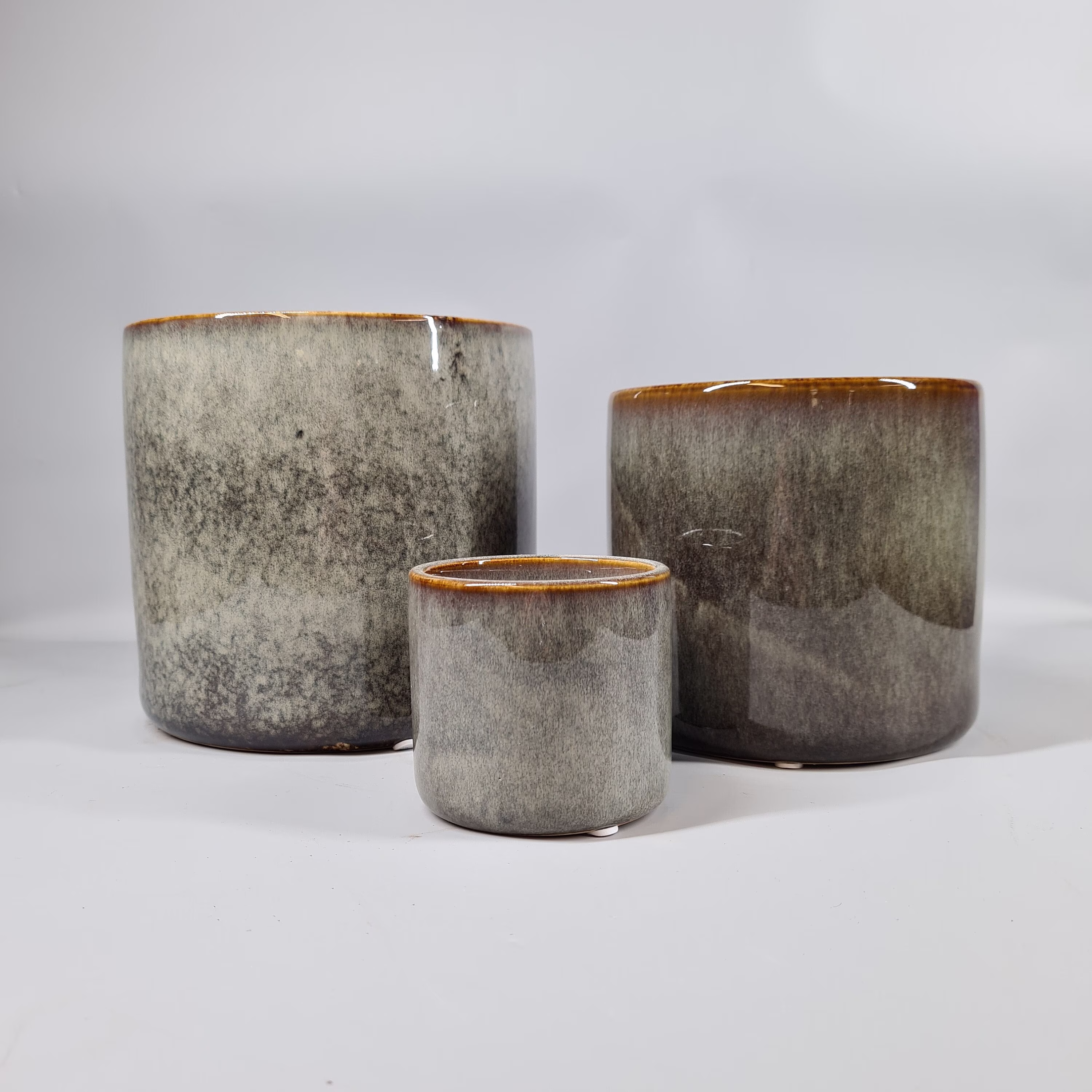 Grey Gloss Ceramic Planter - Holds 7cm, 13cm & 15cm Pots