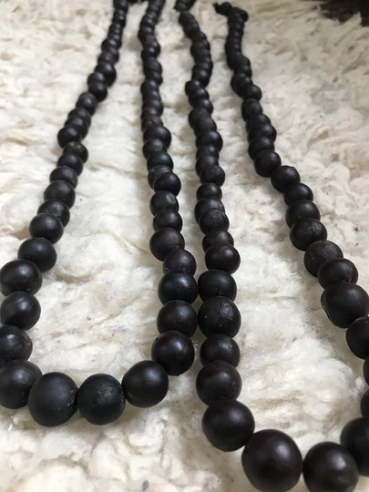 Coloque Seed Necklace