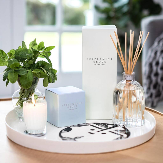 Crushed Salt And Cedarwood Soy Wax Scented Candle 60g