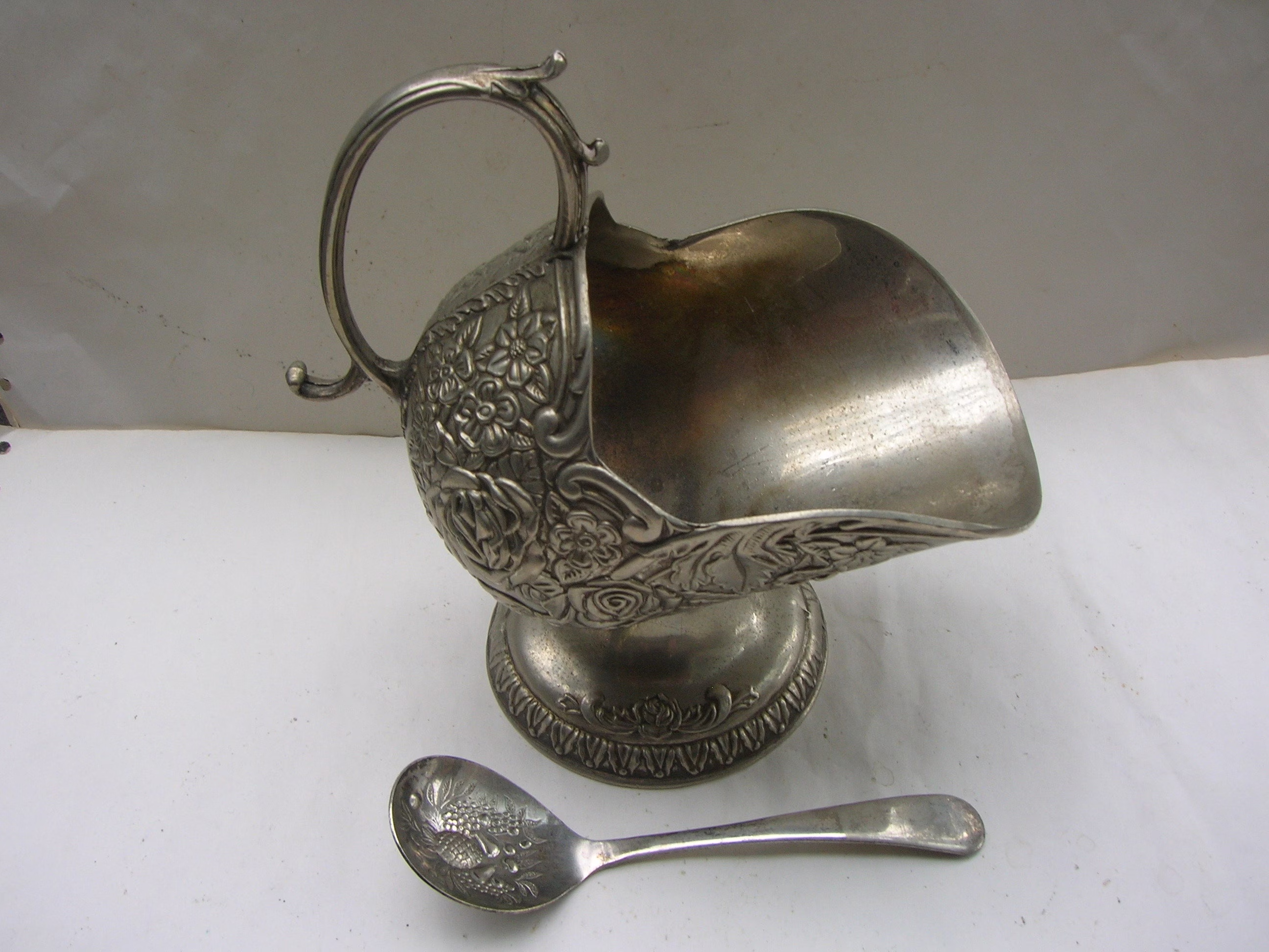 Vintage Salt Pig With Ornate Floral Designs Spoon in Silver Plate | 15 cm Tall