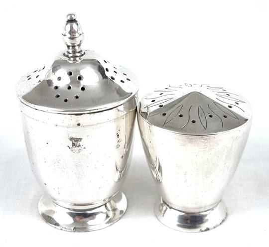Vintage Shakers, Pepper Georgian Style, Silver Plate, Angora, Retro Home, Elegant Table, Place Settings, Salt Decorative