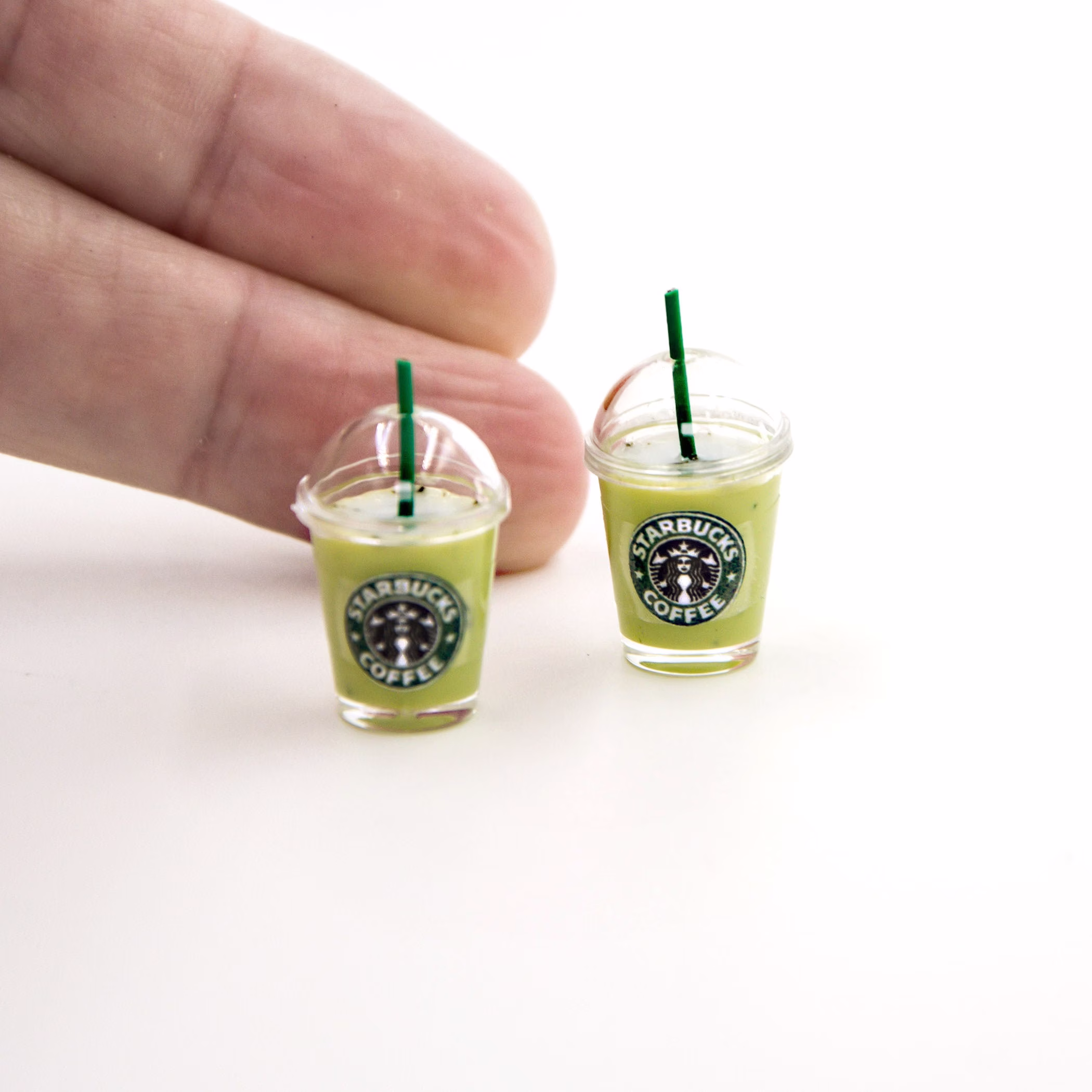 2 Miniature Drinks Realistic Miniatures