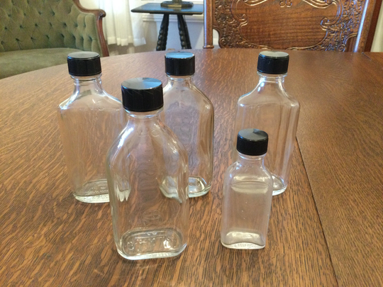 Vintage Glass Medicine Bottles/ Set Of 5/Duraglas/ Sani-Glas/ Brockway/ Armstrong/ Illinois/ 3Ii/ 4Oz. & 1Oz