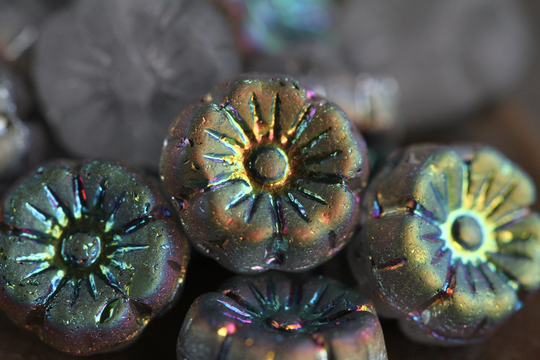 30 Matte Metallic Iridescent Vitrail Lustre Clear Hibiscus Flower Beads 9mm Czech Glass For Jewellery Making