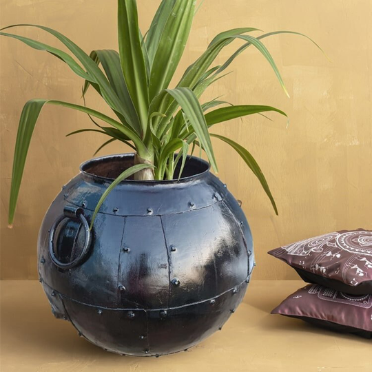 Round Metal Planter
