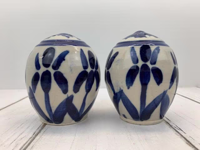 Blue & White Iris Salt Pepper Shakers, Pottery, Pottery