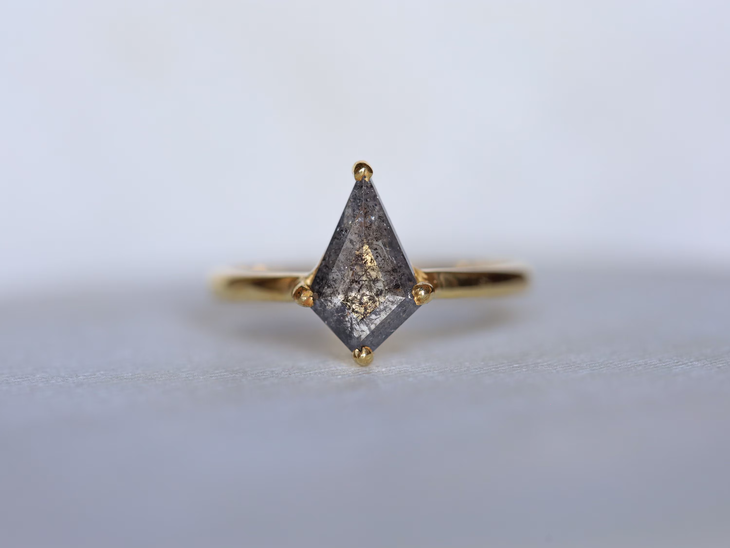 Kite Diamond Ring, Salt & Pepper Ting, Gray Grey Rose Cut Diamond, Shape, 0.87 Carat