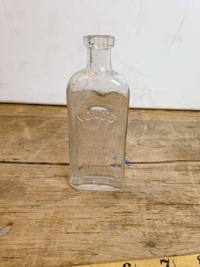 Vintage Veno's Cough Cure Clear Glass Medicine Bottle - No Stopper Good Condition