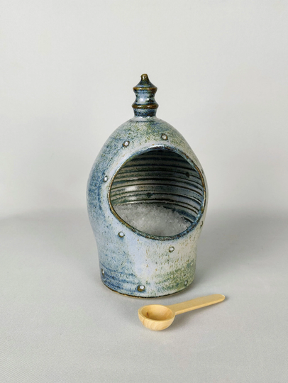 Hand Thrown Stoneware Dotty Salt Pig