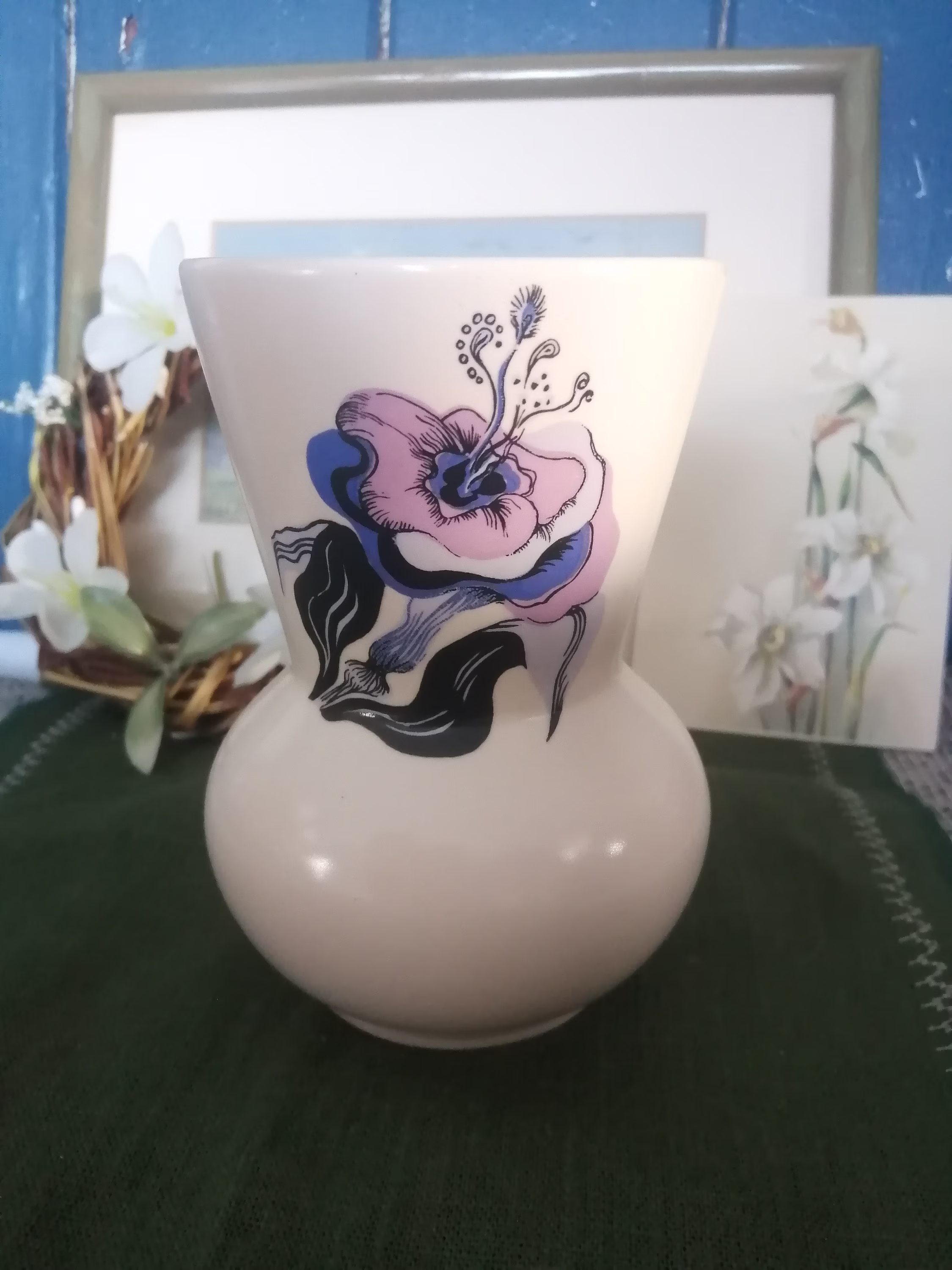 New Devon Potter Newton Abbot Vase With Purple Flower