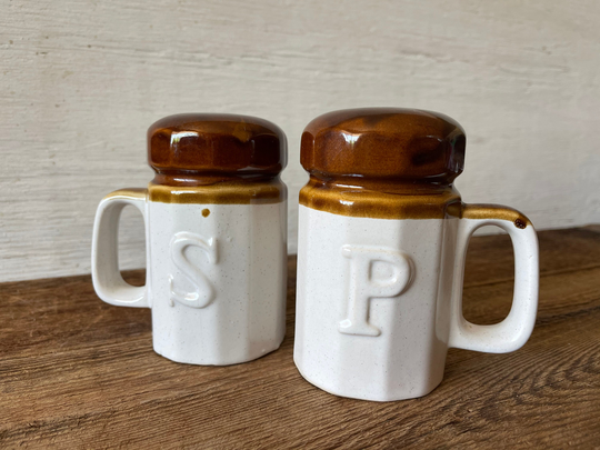 Vintage Brown Drip Style Ceramic Salt & Pepper Shakers // Made in Taiwan Shaker Set