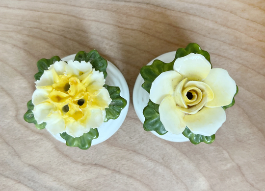 Aynsley English Fine China Yellow Floral Salt & Pepper Shakers/ Lovely & Delicate 1950S Set Made in Staffordshire, England/ Cottage Style
