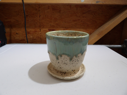 Planter - Ceramic Wheel Throw Glazed Planting Pot With Attached Tray