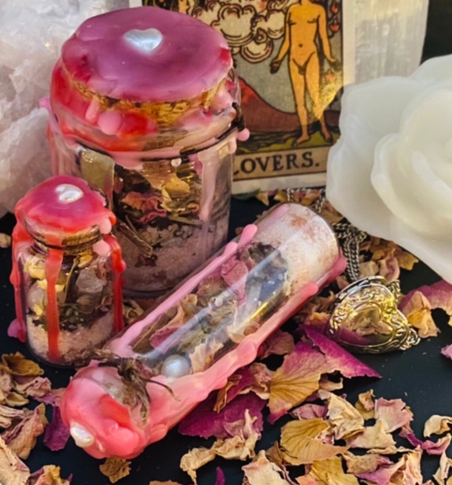 Love Spell Jar || Witchcraft Magick Wicca Spells