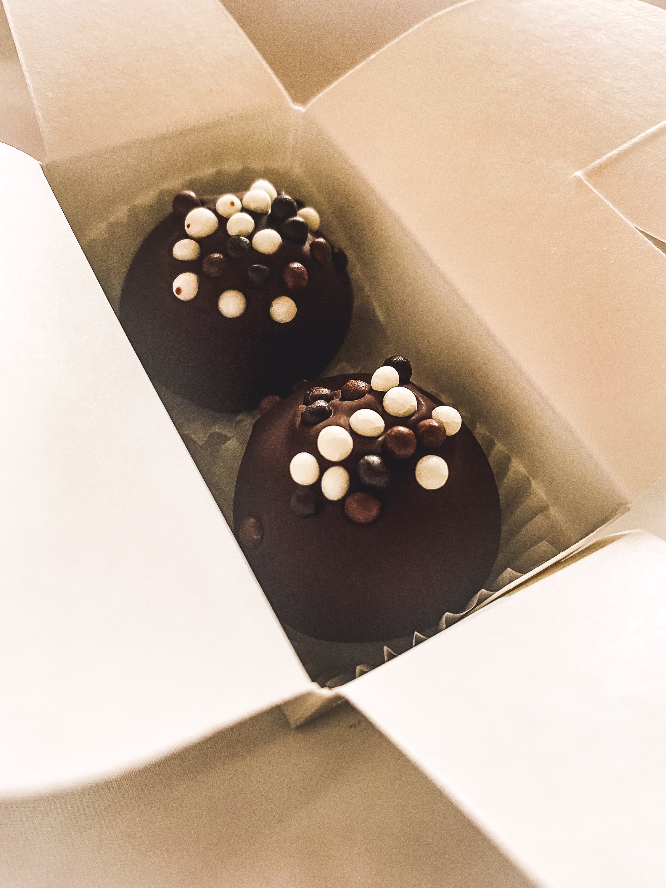 Salted Caramel Chocolate Truffles Favours Box