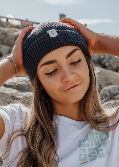 Junkbox Organic Waffle Unisex Beanie Hat in Grey ~ Woolly Hat, Winter Beanie Mens Hats, Womens Knitted Teal Hat