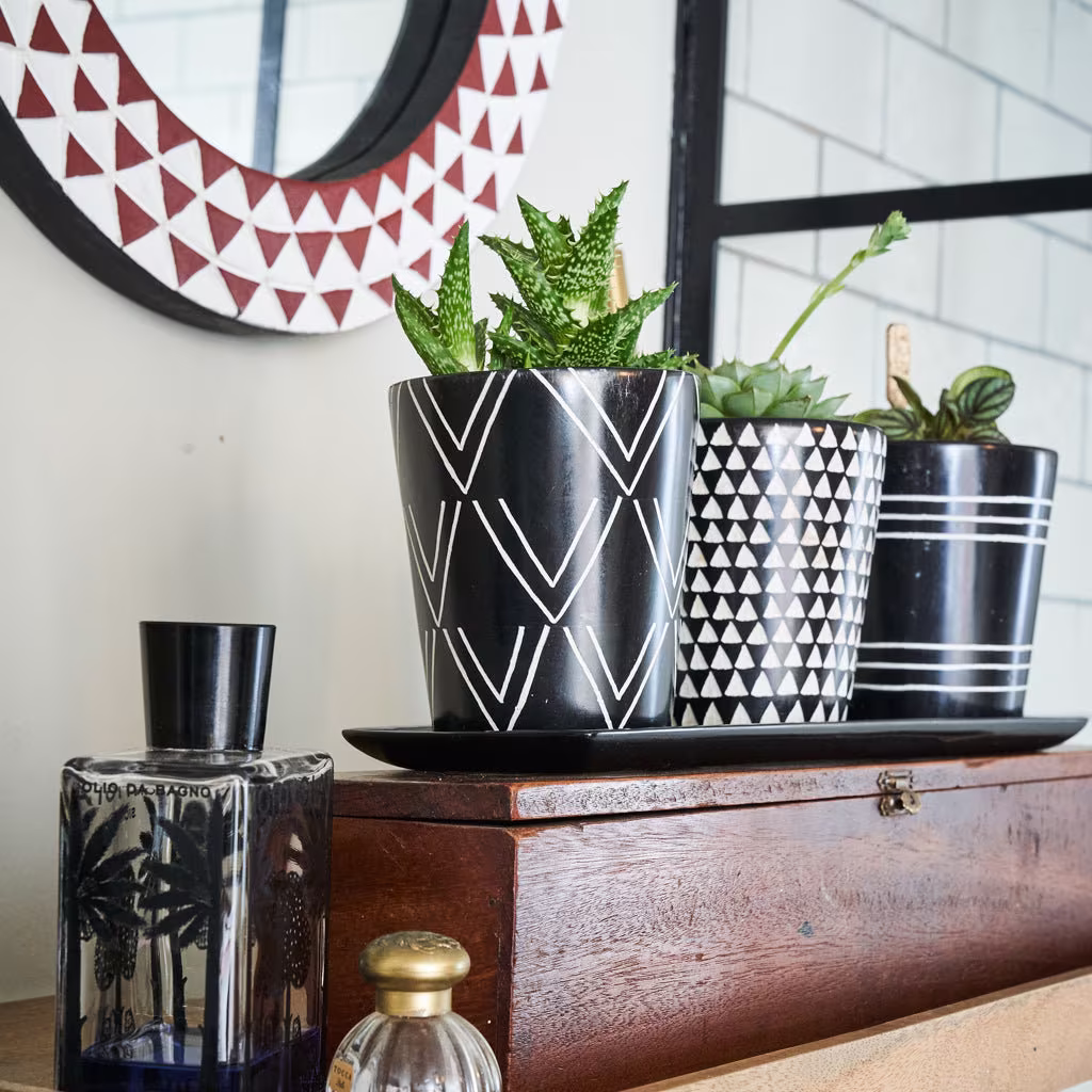 Kenyan Soapstone Hand Carved Plant Pot