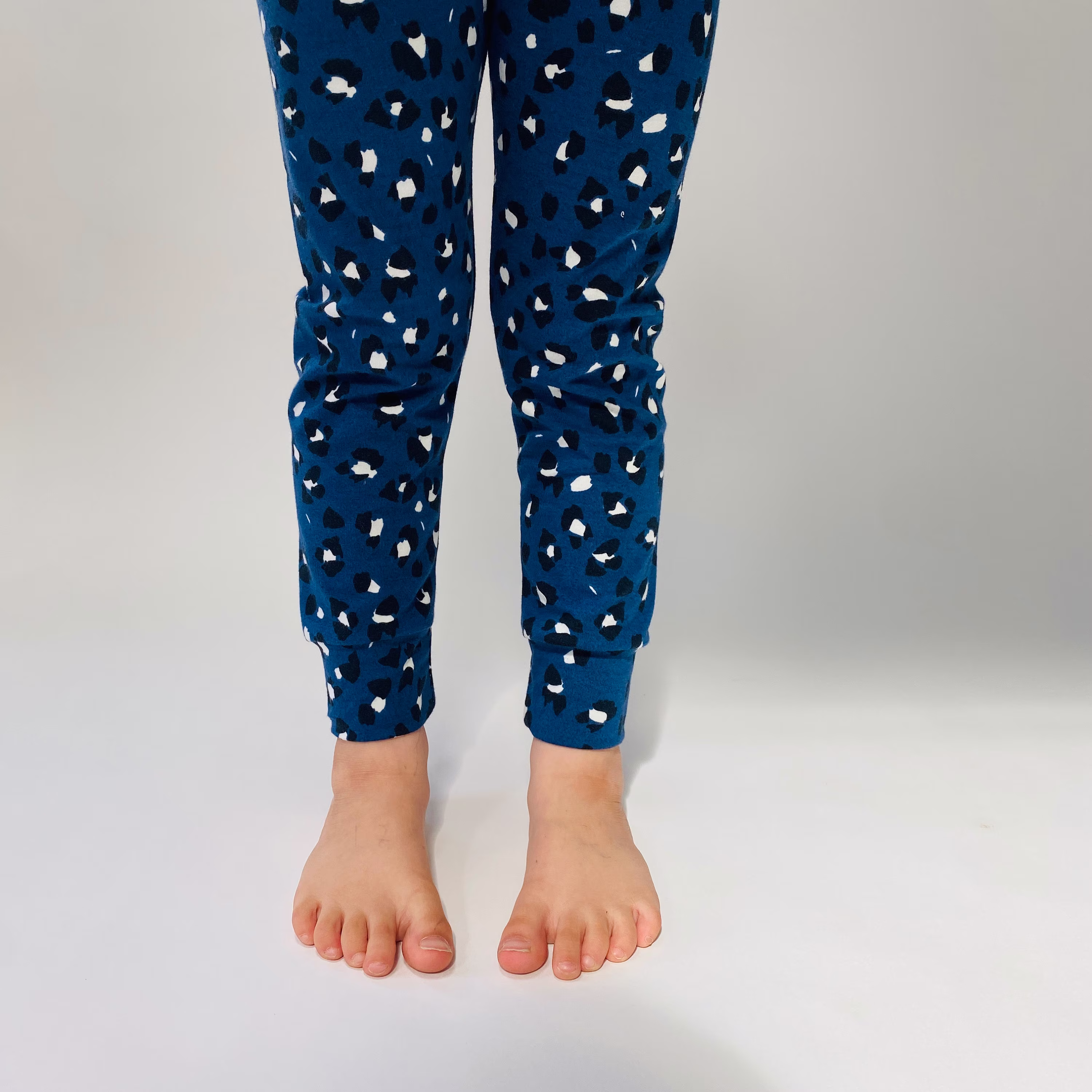 Eddie & Bee Organic Cotton Leggings in Navy "Happy Leopards