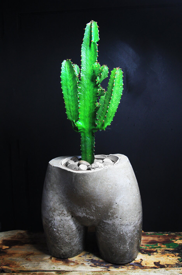 Body I Large Planter