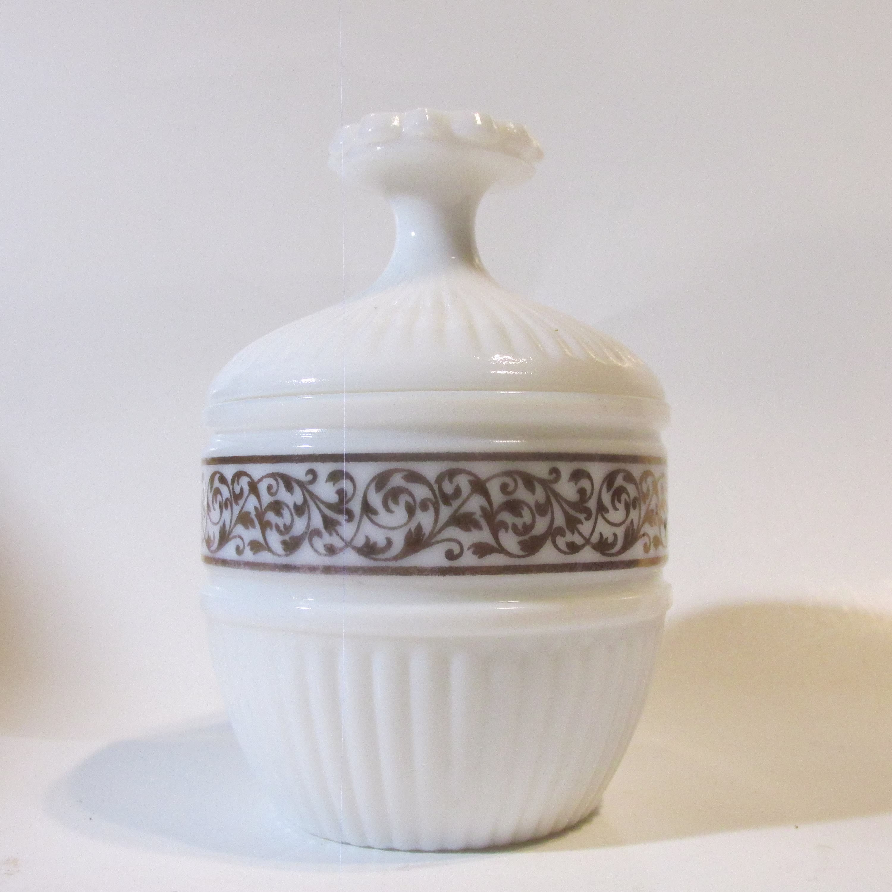 Vanity Ribbed Milk Glass With Gold, Powder Dish Lid, Trinkets, Jewelry